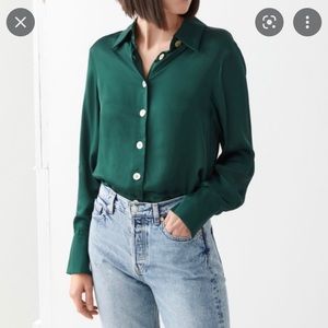 & Other Stories green blouse with shell buttons size 4